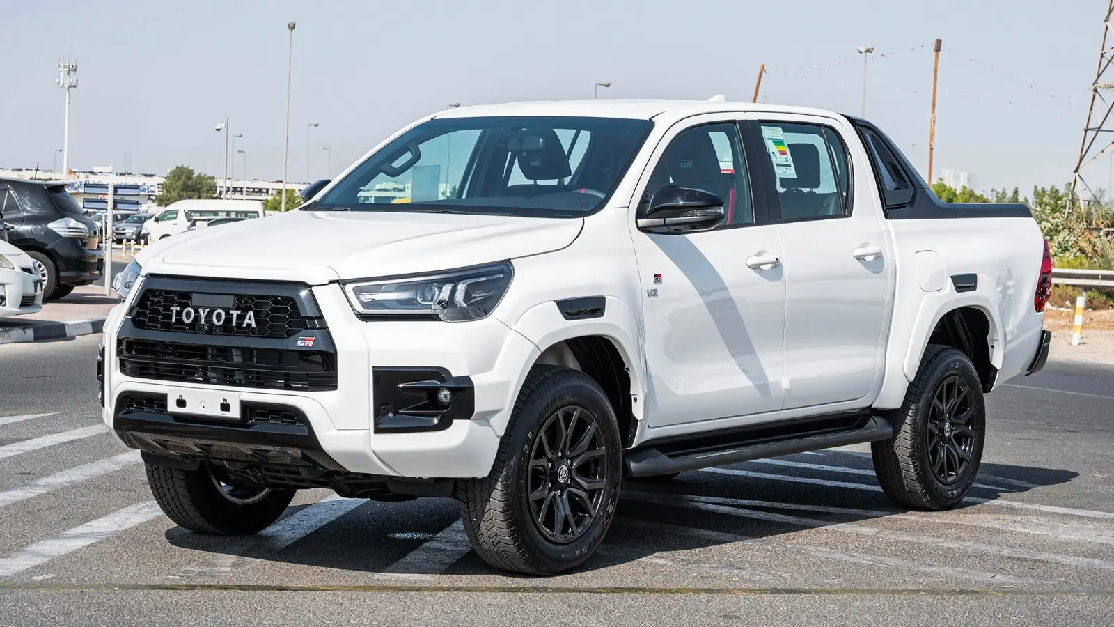 2024 2025  Deals for used Toyota-Hilux truck attractive selling Single Cab and Double Pickup 4x4 Toyota-Hilux