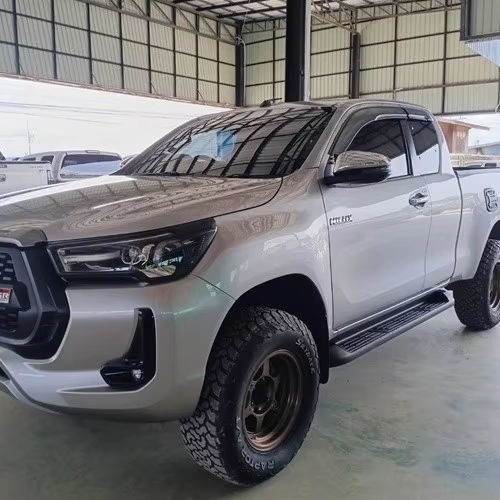 New Arrivals for Used 2024 2025 Toyota-Hilux Single Cab Pick up truck 4WD with Leather Seats RHD LHD With low mileage