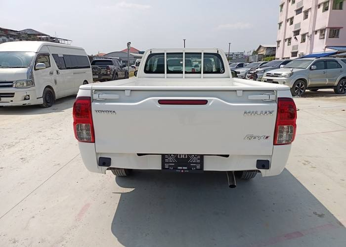New Arrivals for Used 2024 2025 Toyota-Hilux Single Cab Pick up truck 4WD with Leather Seats RHD LHD With low mileage